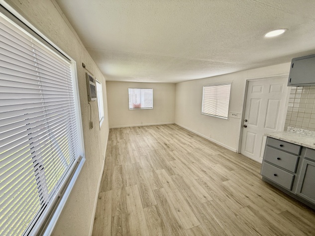 9204 66th St N, Lot 39, Pinellas Park, Florida 33782, 1 Bedroom Bedrooms, ,1 BathroomBathrooms,All - Age Mobile Home,For Sale,66th St N, Lot 39,4744