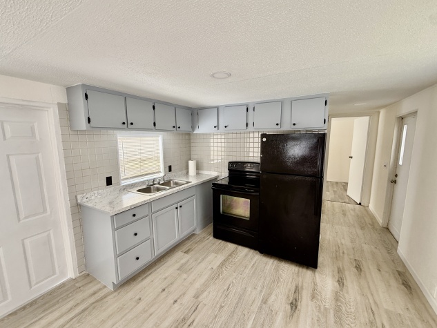 9204 66th St N, Lot 39, Pinellas Park, Florida 33782, 1 Bedroom Bedrooms, ,1 BathroomBathrooms,All - Age Mobile Home,For Sale,66th St N, Lot 39,4744