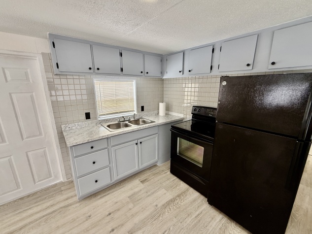 9204 66th St N, Lot 39, Pinellas Park, Florida 33782, 1 Bedroom Bedrooms, ,1 BathroomBathrooms,All - Age Mobile Home,For Sale,66th St N, Lot 39,4744