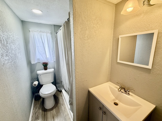 9204 66th St N, Lot 39, Pinellas Park, Florida 33782, 1 Bedroom Bedrooms, ,1 BathroomBathrooms,All - Age Mobile Home,For Sale,66th St N, Lot 39,4744