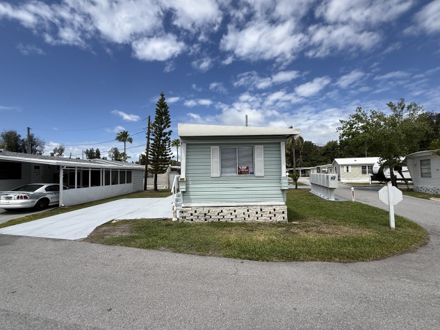 9204 66th St N, Lot 39, Pinellas Park, Florida 33782, 1 Bedroom Bedrooms, ,1 BathroomBathrooms,All - Age Mobile Home,For Sale,66th St N, Lot 39,4744
