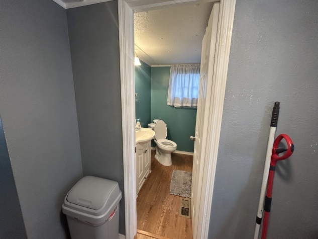 1612 NE 25th Ave, Lot 24, Ocala, Florida 34470, 2 Bedrooms Bedrooms, ,2 BathroomsBathrooms,All - Age Mobile Home,For Sale,NE 25th Ave, Lot 24,5057