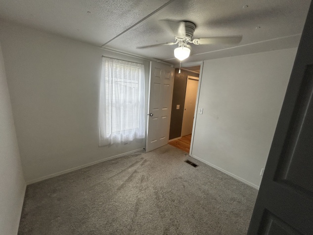 1612 NE 25th Ave, Lot 24, Ocala, Florida 34470, 2 Bedrooms Bedrooms, ,2 BathroomsBathrooms,All - Age Mobile Home,For Sale,NE 25th Ave, Lot 24,5057