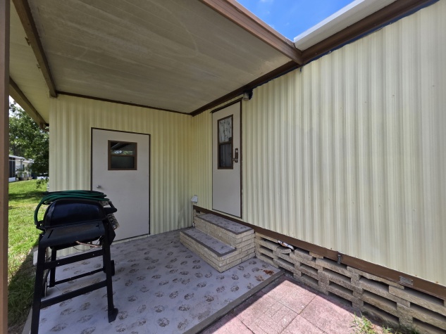 68 Butler Boulevard, Haines City, Florida 33844, 2 Bedrooms Bedrooms, ,2 BathroomsBathrooms,55-Plus Mobile Home,For Sale,Butler Boulevard,5167