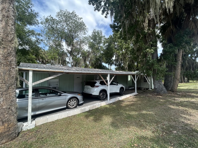 2580 SE 1st Ave, Lot 102, Ocala, Florida 34471, 3 Bedrooms Bedrooms, ,1 BathroomBathrooms,All - Age Mobile Home,For Sale,SE 1st Ave, Lot 102,5171
