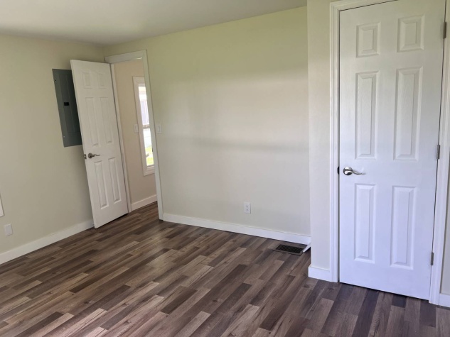 5653 Whistling Tree Lane, Bradenton, Florida 34203, 2 Bedrooms Bedrooms, ,1 BathroomBathrooms,55-Plus Mobile Home,For Sale,Whistling Tree Lane,5176