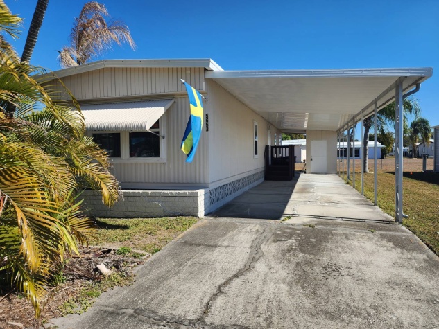 5653 Whistling Tree Lane, Bradenton, Florida 34203, 2 Bedrooms Bedrooms, ,1 BathroomBathrooms,55-Plus Mobile Home,For Sale,Whistling Tree Lane,5176