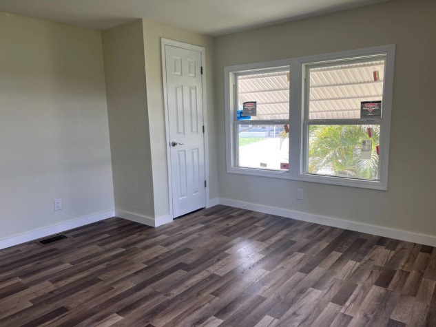5653 Whistling Tree Lane, Bradenton, Florida 34203, 2 Bedrooms Bedrooms, ,1 BathroomBathrooms,55-Plus Mobile Home,For Sale,Whistling Tree Lane,5176